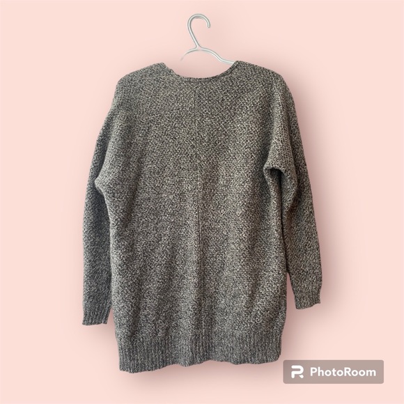 Express Caridgan - Picture 2 of 3